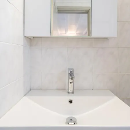 Oia's Square Residences